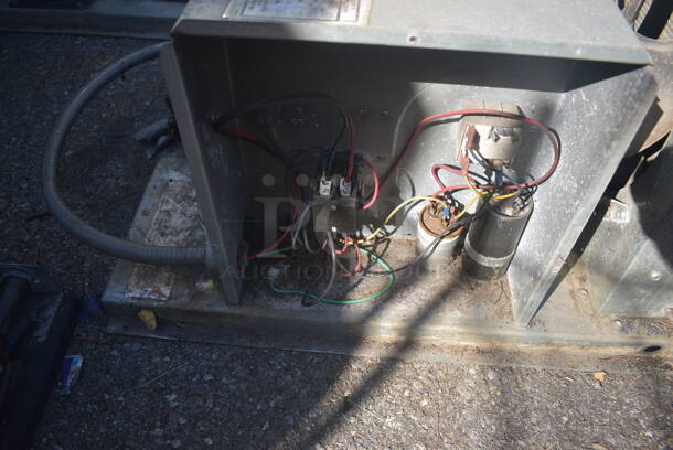 Copeland Condensing Unit. 208/230V, 1 Phase.  - Image 7 of 8
