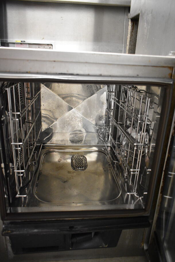 Rational SelfCookingCenter XS Stainless Steel Commercial Electric Powered Combi Convection Oven. 250 Volts, 1 Phase.  - Image 4 of 12