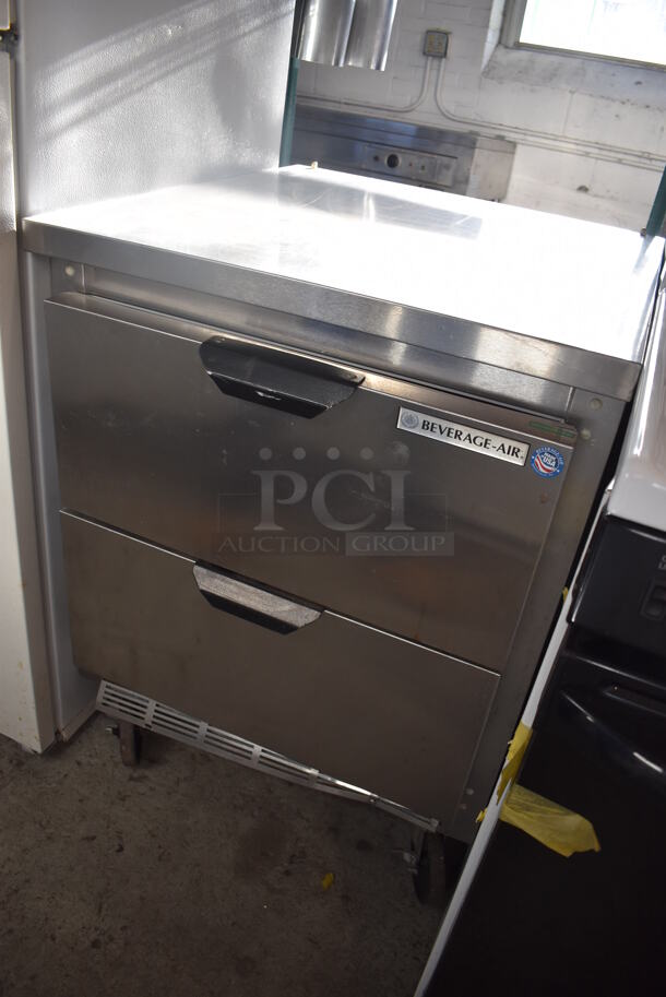 Beverage Air WTRD27A-2 Stainless Steel Commercial 2 Drawer Undercounter Cooler on Commercial Casters. 115 Volts, 1 Phase. 27x29x36. Tested and Working! - Image 4 of 10