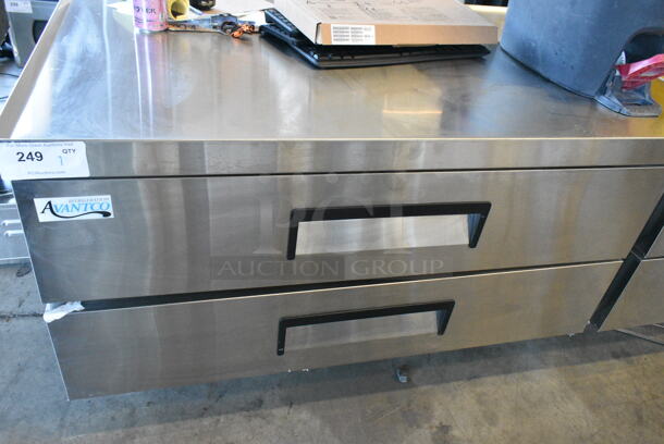 BRAND NEW SCRATCH AND DENT! 2023 Avantco 178CBE84HC Stainless Steel Commercial 4 Drawer Refrigerated Chef Base on Commercial Casters. 115 Volts, 1 Phase. Tested and Working! - Image 3 of 10