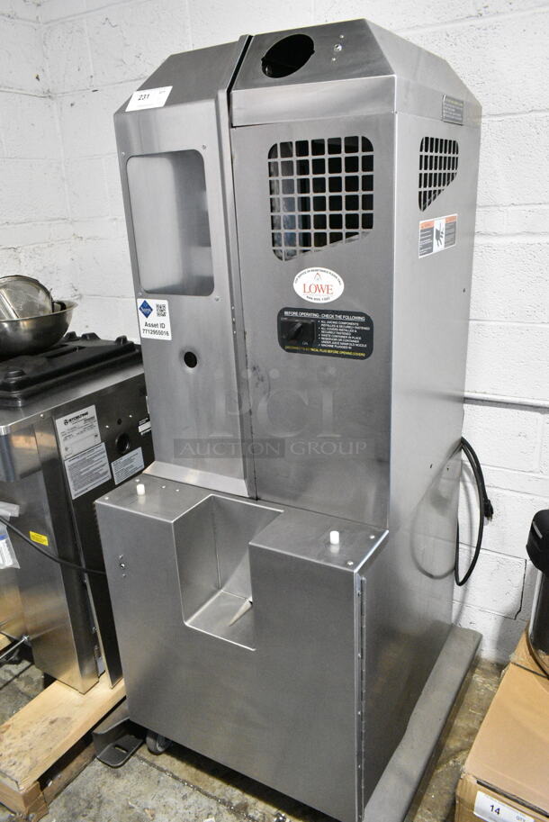 Fresh N Squeeze POS-1 Stainless Steel Commercial Floor Style Automatic Citrus Juicer on Commercial Casters. 120 Volts, 1 Phase. Tested and Working! - Image 1 of 6