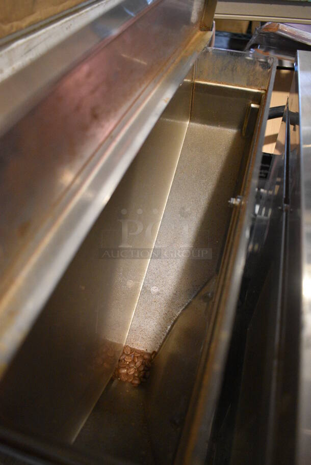 Bunn Model G9-2T DBC Stainless Steel Commercial Countertop Coffee Bean Grinder. 120 Volts, 1 Phase. 8.5x18.5x28. Tested and Working! - Image 4 of 5