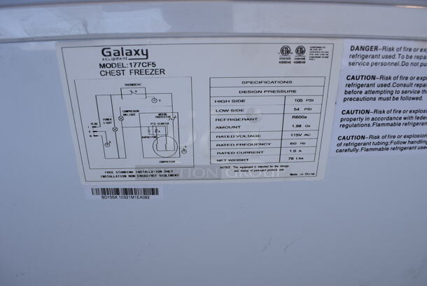 Galaxy 177CF5 Metal Chest Freezer on Casters. 115 Volts, 1 Phase. 30.5x22x33. Tested and Powers On But Does Not Get Cold - Image 5 of 6