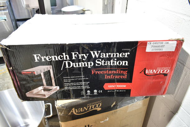 BRAND NEW SCRATCH AND DENT! Avantco 177FFDS1 Freestanding Infrared French Fry Warmer / Dump Station. 120 Volts, 1 Phase. Tested and Working! - Image 2 of 5