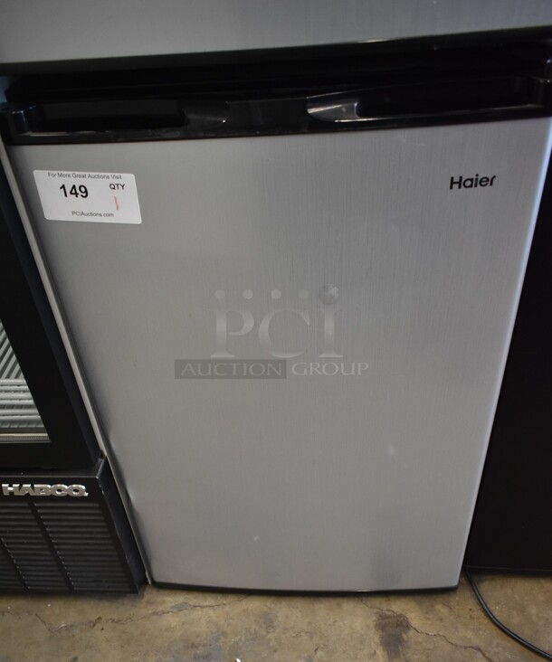Haier HC46SF10SV Metal Mini Cooler. 115 Volts, 1 Phase. Tested and Powers On But Does Not Get Cold - Image 1 of 5