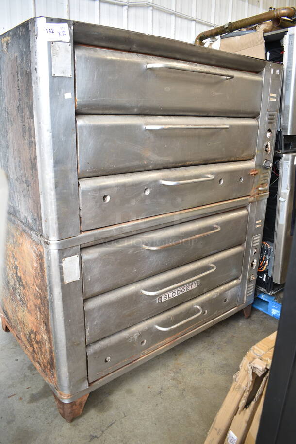 2 Blodgett 981-S Stainless Steel Commercial Natural Gas Powered 2 Deck Pizza Oven. 50,000 BTU. 2 Times Your Bid! - Image 2 of 10