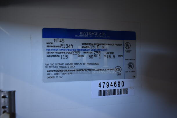 Beverage Air MT49 Metal Commercial 2 Door Reach In Cooler Merchandiser w/ Poly Coated Racks. 115 Volts, 1 Phase. Tested and Does Not Power On - Image 6 of 8