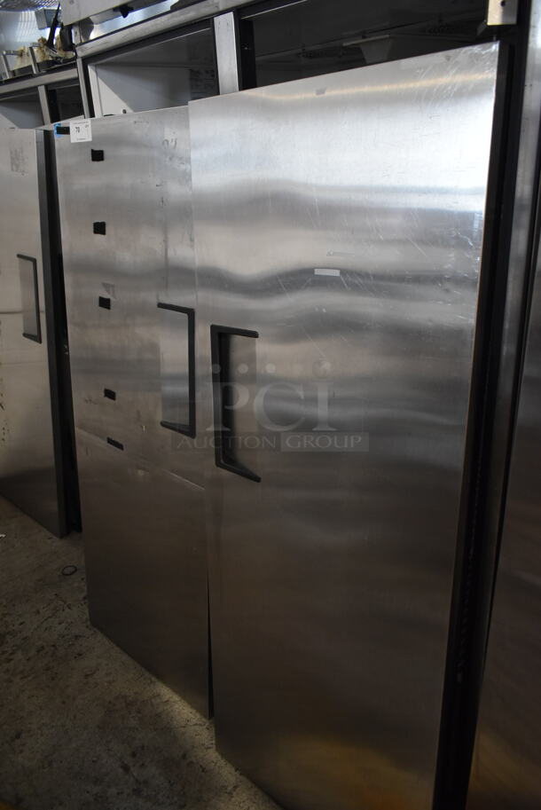 2012 True TG2R-2S ENERGY STAR Stainless Steel Commercial 2 Door Reach In Cooler w/ Poly Coated Racks on Commercial Casters. Doors Need To Be Reattached. 115 Volts, 1 Phase. Tested and Working! - Image 3 of 8