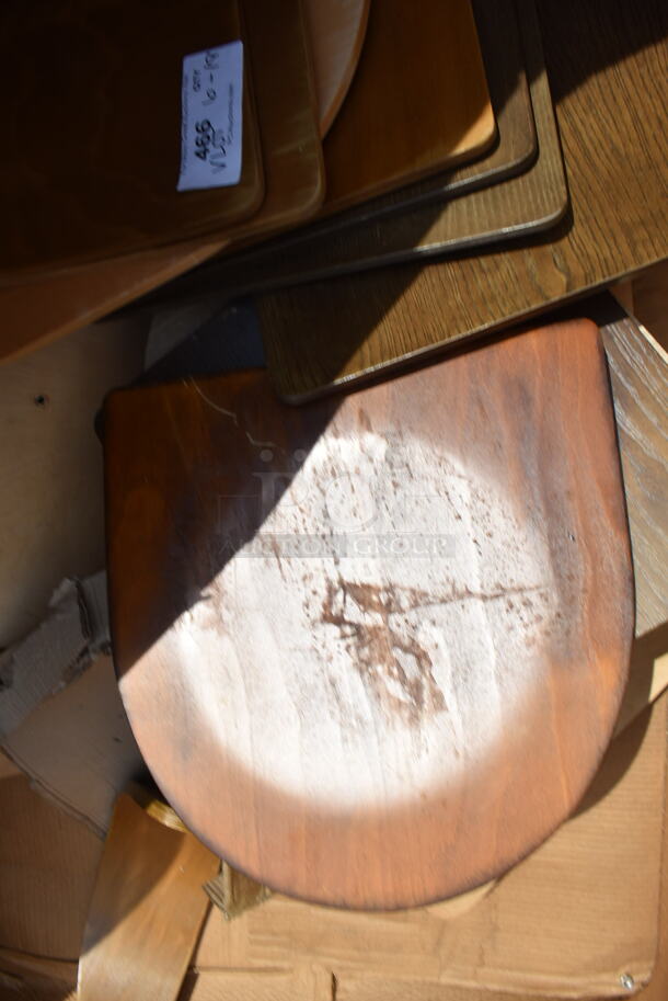 BRAND NEW SCRATCH AND DENT! Lot of Various Items Including Wooden Seats - Image 3 of 5