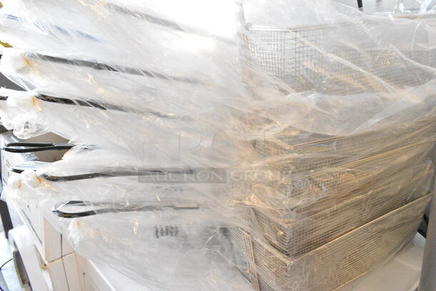 12 BRAND NEW SCRATCH AND DENT! Metal Fry Basket. 12 Times Your Bid!  - Image 4 of 4