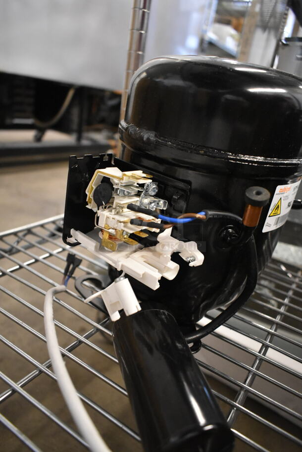 BRAND NEW SCRATCH AND DENT! Cubigel NPY14LR Motor. 115-127 Volts, 1 Phase.  - Image 4 of 5