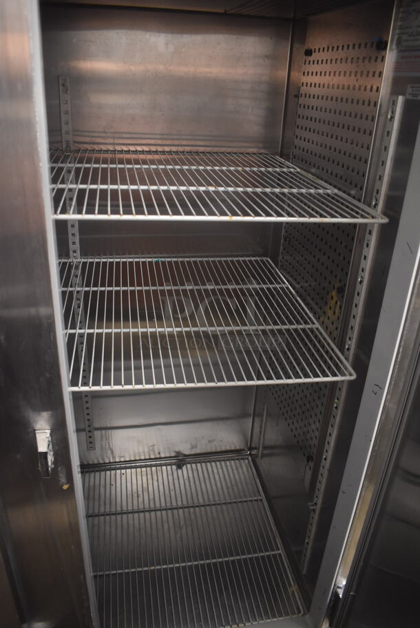 Continental DL3RE-SS Commercial Stainless Steel Three-Door Reach-In Cooler With Pan Racks And Polycoated Shelves. 115V, 1 Phase. Tested and Working! - Image 6 of 7