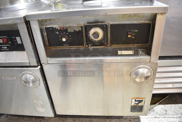 BKI FKM-F Stainless Steel Commercial Floor Style Pressure Fryer on Commercial Casters. 208 Volts, 3 Phase.  - Image 2 of 8