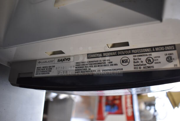 Sanyo EM-S100 Metal Countertop Microwave Oven. 120 Volts, 1 Phase. 21x16x11 - Image 6 of 6