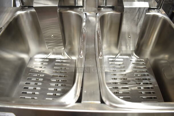 2023 Crosson CF-20 Stainless Steel Commercial Countertop Electric Powered 2 Bay Fryer w/ 2 Metal Fry Baskets. 120 Volts, 1 Phase. - Image 5 of 8