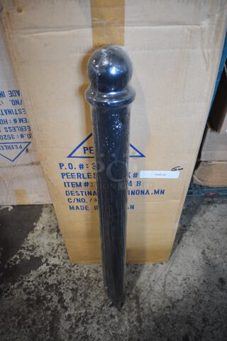 Box of 12 BRAND NEW! Peerless Chain HD-2524 Plastic Chain Posts. 32"