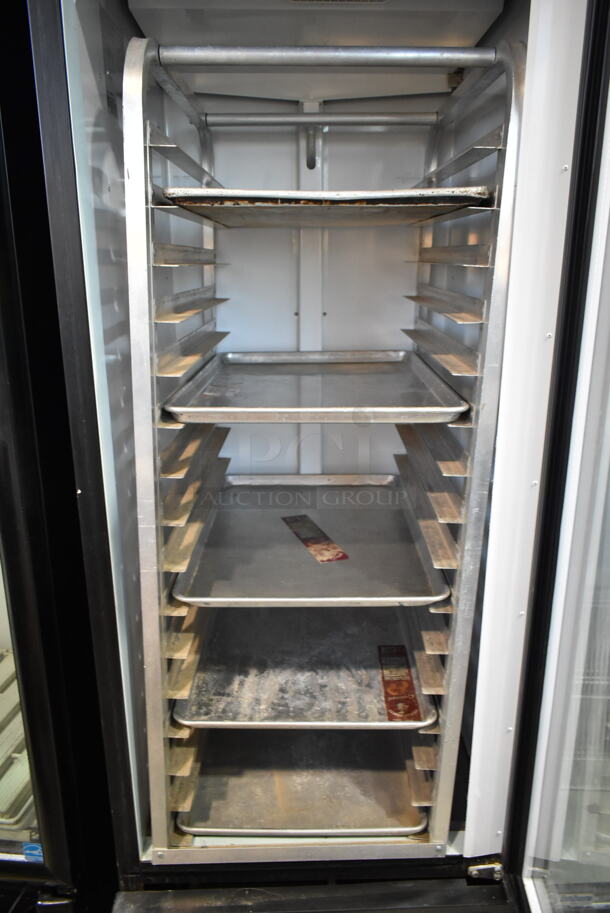 Avantco 178GDC23 Metal Commercial Single Door Reach In Cooler Merchandiser w/ Metal Pan Rack on Commercial Casters. 115 Volts, 1 Phase. Tested and Powers On But Does Not Get Cold - Image 3 of 7