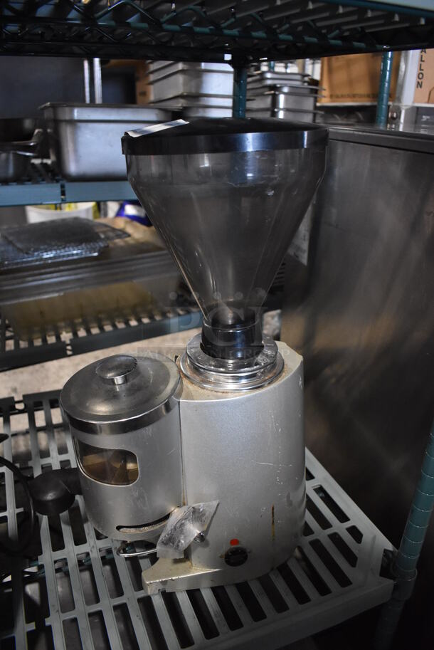 Aristarco Metal Commercial Countertop Espresso Bean Grinder w/ Hopper. 110 Volts, 1 Phase. 7x14x20. Tested and Working! - Image 3 of 8