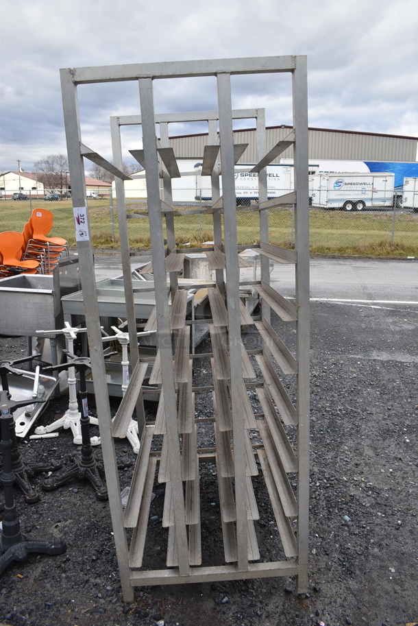 Metal Pan Rack. 28.5x36x77 - Image 1 of 3