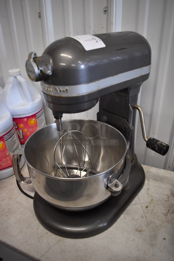 KitchenAid KP26M1XPM Professional 600 Metal Countertop 6 Quart Planetary Dough Mixer w/ Metal Mixing Bowl, Paddle and Whisk Attachments. 120 Volts, 1 Phase. 15x13x17. Tested and Does Not Power On - Image 1 of 6