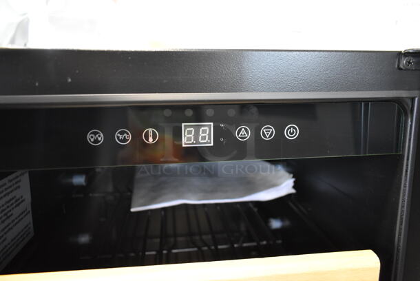 BRAND NEW SCRATCH AND DENT! Avanti WC3015S3S 15 Inch Wine Cooler with 6 Slide-Out Wine Shelves, 30 Bottle Capacity, One-Touch Dual Function Electronic Display. 115 Volts, 1 Phase. Tested and Working! - Image 5 of 7