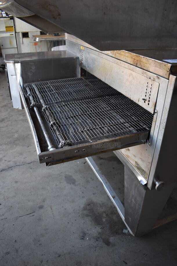 XLT 3270 Stainless Steel Commercial Natural Gas Powered Conveyor Pizza Oven on Commercial Casters. Comes w/ Hood / Vent. 180,000 BTU. 113x53x43, 99x37x22 - Image 5 of 8