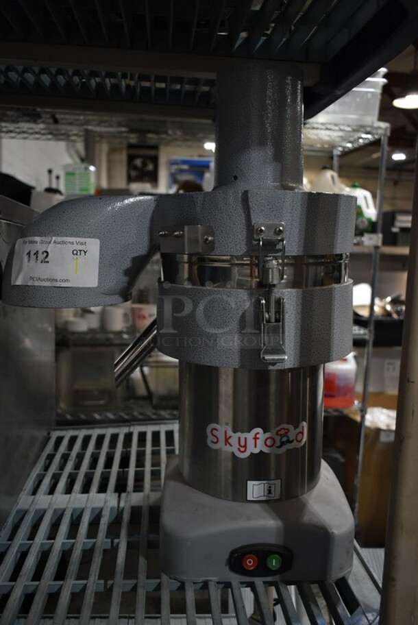 Skyfood Metal Commercial Countertop Juicer. Tested and Does Not Power On
