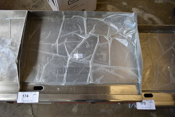 BRAND NEW SCRATCH AND DENT! 2023 Avantco 177EG24N Stainless Steel Commercial Countertop Electric Powered Flat Top Griddle. 208/240 Volts, 1 Phase. - Image 2 of 5