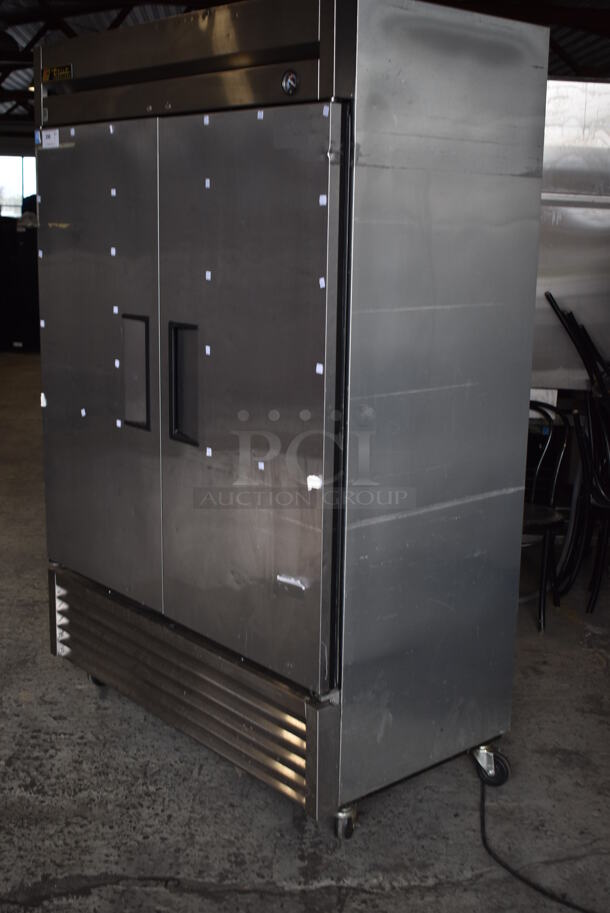 2013 True T-49F ENERGY STAR Stainless Steel Commercial 2 Door Reach In Freezer w/ Poly Coated Racks. 115 Volts, 1 Phase. Tested and Working! - Image 3 of 7