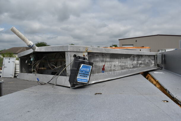 Kolpak 8'x10' Walk In Freezer Box w/ Floor, Heatcraft TLC090AE 115 Volt, 1 Phase Evaporator. Picture of the Unit Before Removal Is Included In the Listing. Information Provided By The Consignor But Not Verified By PCI Auctions. - Image 12 of 12