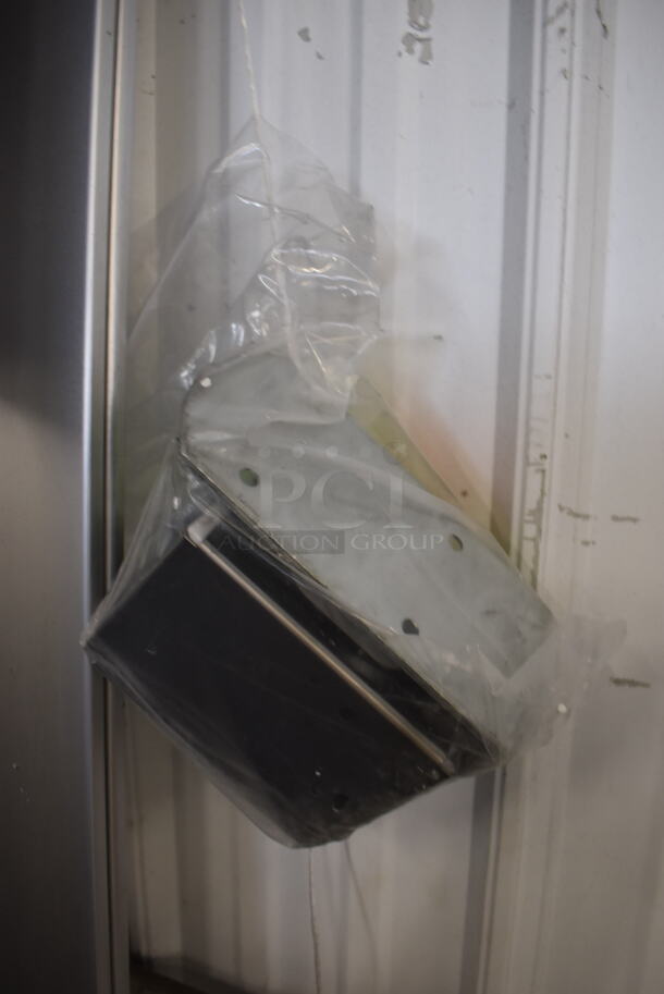 2 BRAND NEW! Curtron 51730ALD3684 Service Pro Series 30 Metal Commercial Swinging Kitchen Doors w/ Hardware. 17.5x2x82.5. 2 Times Your Bid! - Image 5 of 6