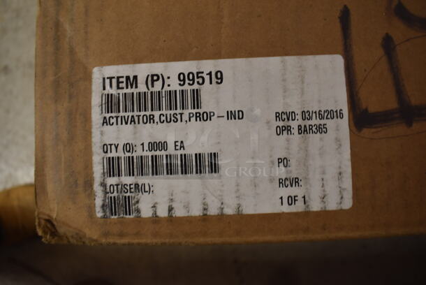BRAND NEW IN BOX! Aladdin Temp-Rite Stainless Steel Commercial Countertop Heat on Demand Ultra Warmer. 20x20x15 - Image 7 of 7