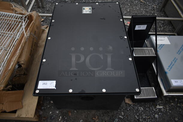 BRAND NEW SCRATCH AND DENT! Ashland PolyTrap 1414850 4850 100 lb. Grease Trap with Threaded Connections - Image 4 of 5