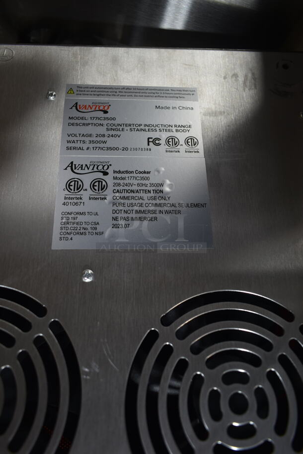 BRAND NEW SCRATCH AND DENT! 2023 Avantco 177IC3500 Stainless Steel Commercial Countertop Electric Powered Single Burner Induction Range. 208-240 Volts, 1 Phase.  - Image 5 of 5