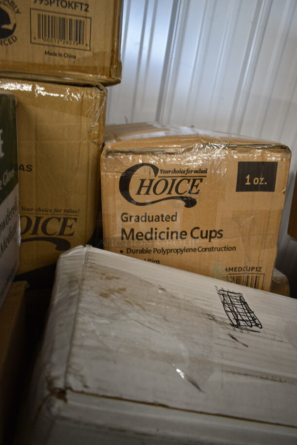 PALLET LOT of 20 BRAND NEW Boxes Including 2 Box 795PTOKFT2 Choice 7 3/4" x 5 1/2" x 2" Kraft Microwavable Folded Paper #2 Take-Out Container - 200/Case, 500CC16 Customizable Plastic Cold Cup, 2 Box 394360M Noble Products Powdered Disposable Vinyl Gloves for Foodservice - 1000/Case, Carlisle 609131 10 oz. 18/8 Mirror Polish Stainless Steel Roll-Top Covered Snack Dish, Choice Black #3 Paper Food Containers, CTR16BF BOWL W/LID 16oz RND 240 SAFESEAL BOWL W/FLAT LID, 346MEDCUP1Z Choice 1 oz. Disposable Polypropylene Graduated Medicine Cup - 5000/Case, Choice Ripple Wall Hot Cups, 966TALLFLDN Choice Kraft Natural Tall-Fold 6" x 13" Dispenser Napkin - 8000/Case, 129MCS28B Choice 28 oz. Black Rectangular Microwavable Heavy Weight Container with Lid 8 3/4" x 6 1/4" x 1 3/4" - 150/Case. 20 Times Your Bid! - Image 4 of 12