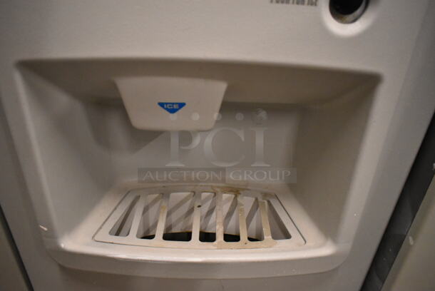 Hoshizaki KM-500MAF Stainless Steel Commercial Ice Head on Hoshizaki DB-200C Hotel Dispenser Ice Bin. 115-120 Volts, 1 Phase.  - Image 4 of 6