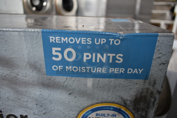 IN ORIGINAL BOX! Pelonis PAD50P1ABL ENERGY STAR 50 Pint Dehumidifier. 115 Volts, 1 Phase. - Image 4 of 7