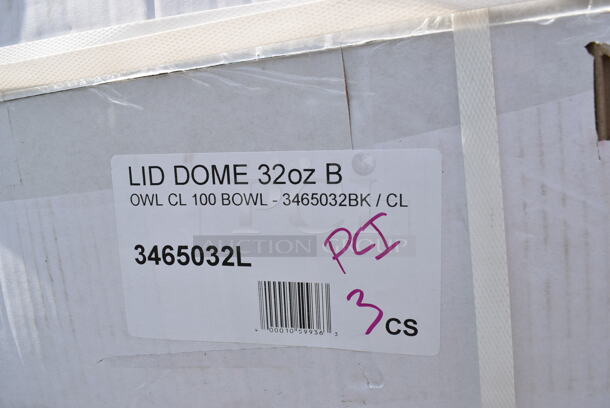 PALLET LOT of 14 BRAND NEW Boxes Including Dart 90HTPF1R White Foam Square Take Out Container with Hinged Lid 9" x 9" x 3" - 200/Case, 500SPC040 4 oz. Round Plastic Spice Jar - 500/Case, 999SPC16R Containers, Fineline 5032-L Super Bowl Clear PET Plastic Dome Lid for 32 oz. Bowls - 100/Case, 500LSTRWL Choice 9, 12, 16, 20, and 24 oz. Clear Strawless / Sip Lid - 1000/Case. 14 Times Your Bid!  - Image 9 of 12