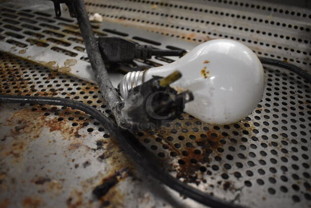 Duke Stainless Steel Commercial Dumping Station w/ Warming Strip. Missing 1 Bracket. 36x34x53. Tested and Powers On But Does Not Get Warm - Image 7 of 7