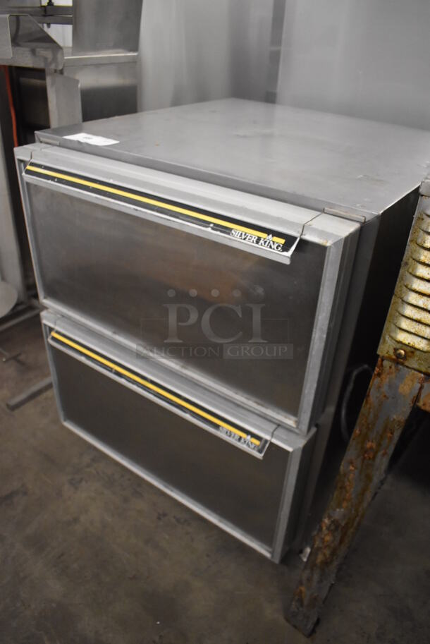 Silver King SKF27D Stainless Steel Commercial 2 Drawer Undercounter Freezer on Commercial Casters. 115 Volts, 1 Phase. 27x31x32. Tested and Working! - Image 3 of 6