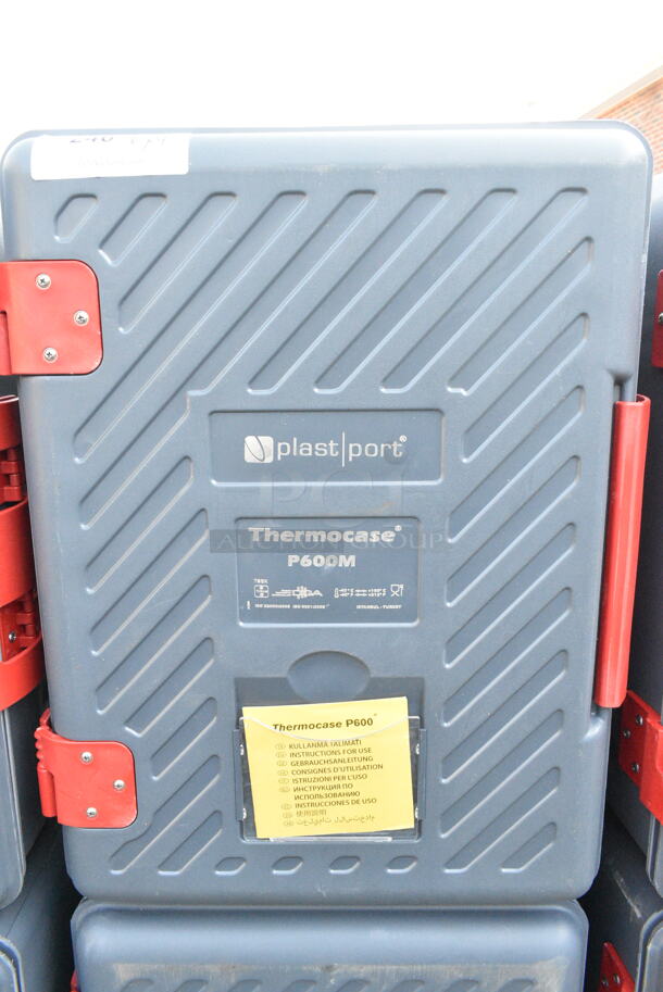 4 Plast Port Thermocase P600M Poly Portable Catering Case. 4 Times Your Bid! - Image 2 of 4