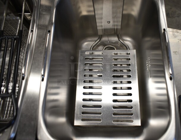 BRAND NEW SCRATCH AND DENT! 2024 Crosson CF-20 Stainless Steel Commercial Countertop Electric Powered 2 Bay Fryer w/ 2 Metal Fry Baskets and 2 Lids. 120 Volts, 1 Phase. - Image 6 of 11