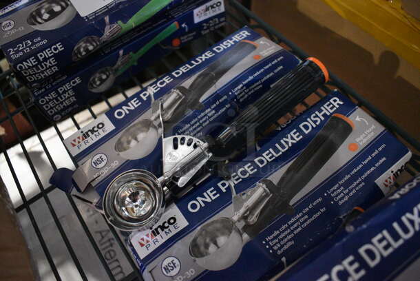 3 BRAND NEW SCRATCH AND DENT! Winco Scoopers. 8.5". 3 Times Your Bid! - Image 2 of 2