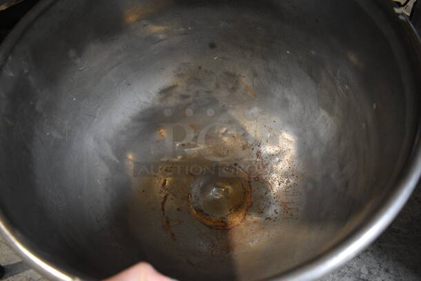 Hobart VMLH60 Metal Commercial 60 Quart Mixing Bowl. 24x19.5x16 - Image 3 of 4