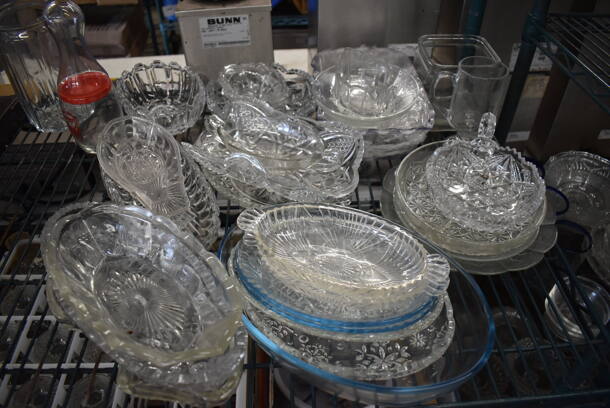 ALL ONE MONEY! Tier Lot of Various Items Including Glass Bowls and Comet Deodorizing Cleanser Bottles - Image 2 of 8