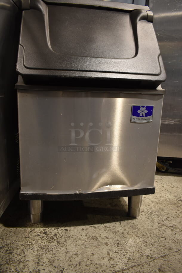 BRAND NEW SCRATCH AND DENT! Manitowoc D320 Stainless Steel Commercial Ice Bin.  - Image 3 of 7