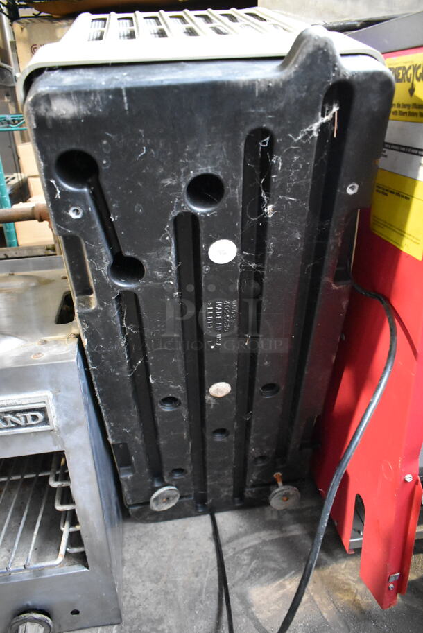 Santa Fe Dehumidifier. Tested and Working! - Image 5 of 6