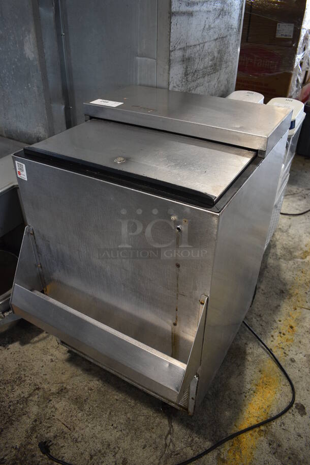 Perlick Model BC24SS Stainless Steel Commercial Bottled Back Bar Cooler w/ Sliding Lid on Commercial Casters. 115 Volts, 1 Phase. 24x29x38. Tested and Powers On But Does Not Get Cold - Image 2 of 5