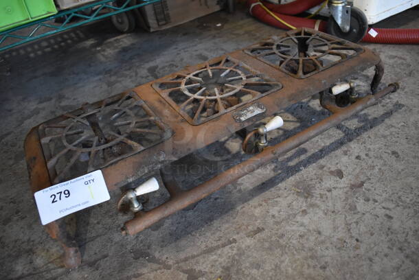 Metal Countertop Gas Powered 3 Burner Range. 30x13x6 - Image 3 of 4