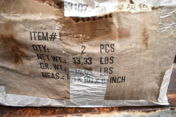 Box of 2 Plates.  - Image 2 of 2